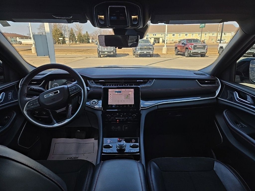 2022 Jeep Grand Cherokee Trailhawk