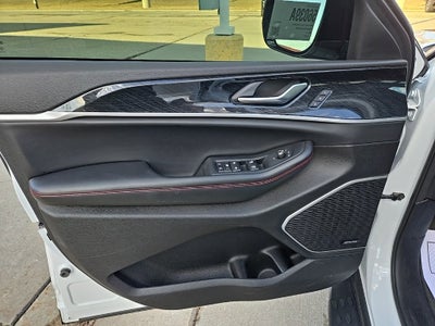 2022 Jeep Grand Cherokee Trailhawk