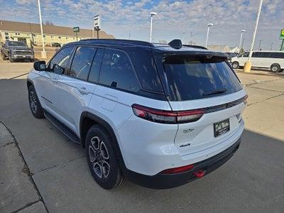 2022 Jeep Grand Cherokee Trailhawk