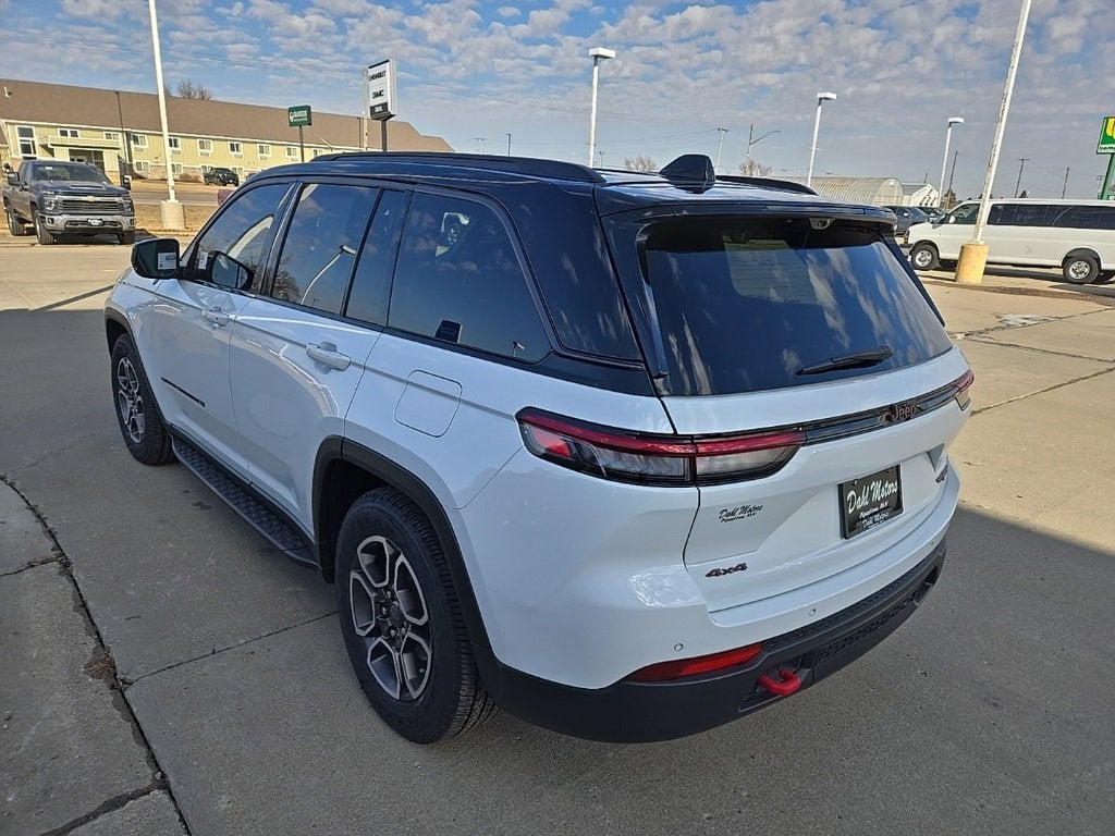 2022 Jeep Grand Cherokee Trailhawk