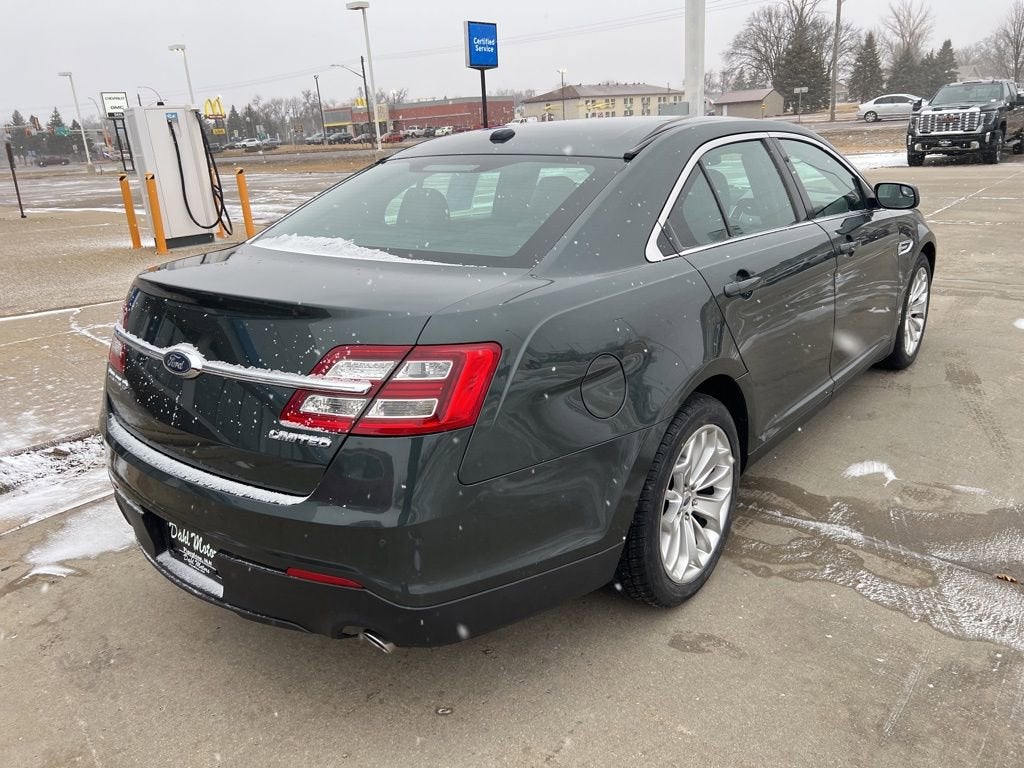 2016 Ford Taurus Limited
