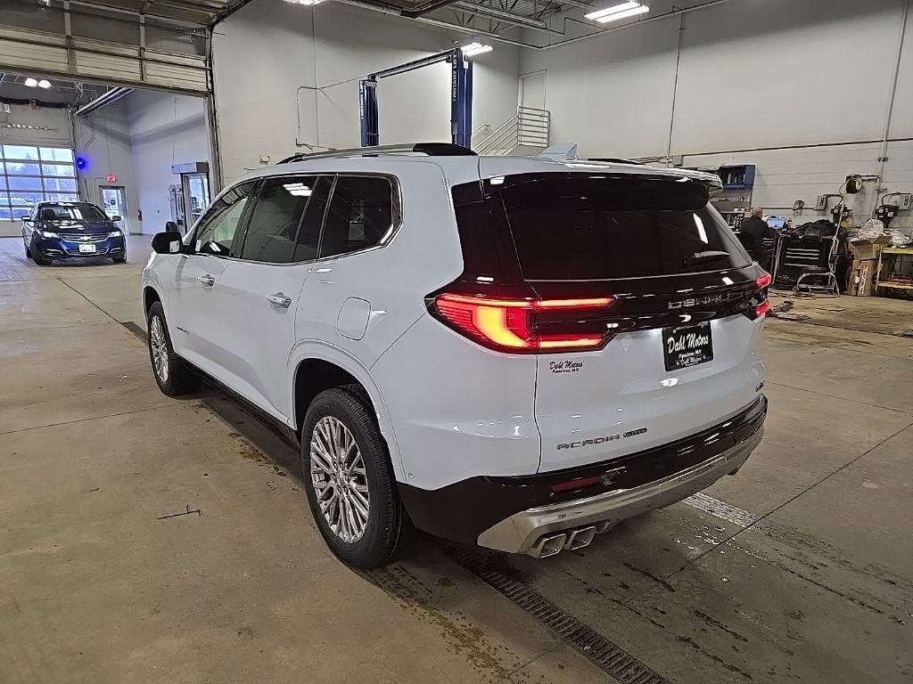 2026 GMC Acadia Denali