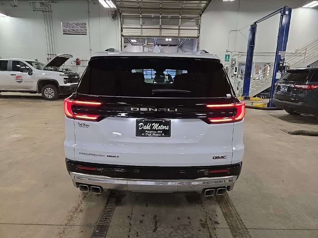2026 GMC Acadia Denali