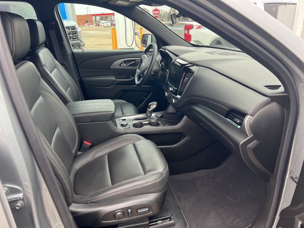 2024 Chevrolet Traverse Limited LT Leather