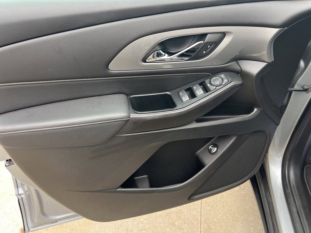 2024 Chevrolet Traverse Limited LT Leather