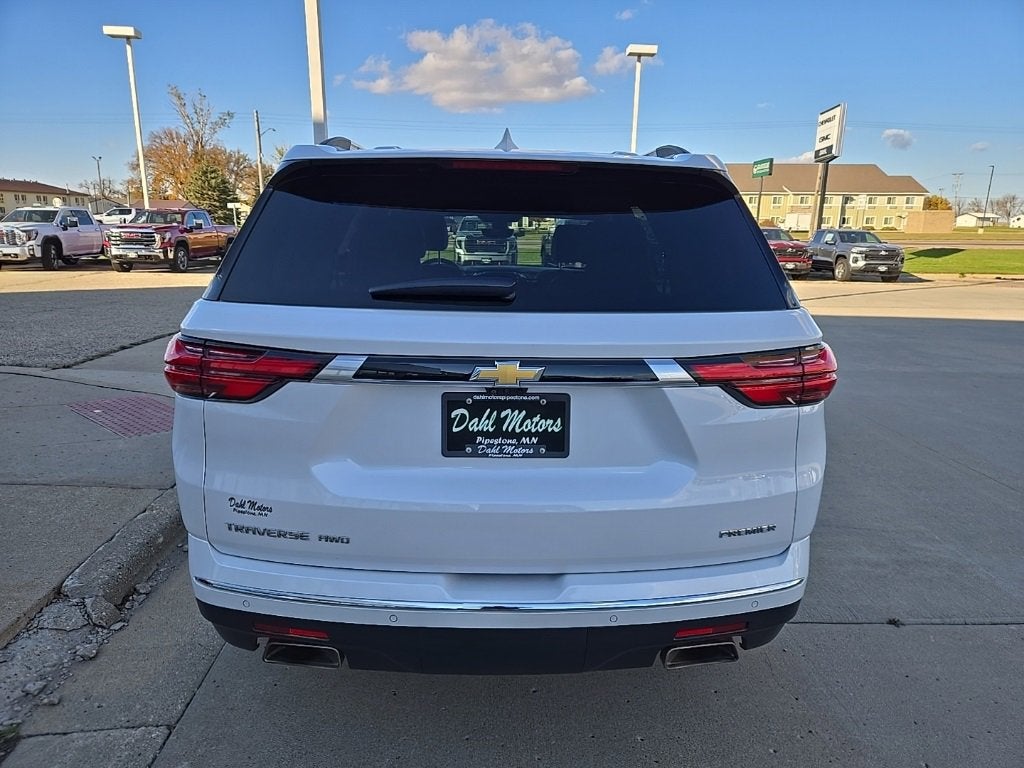 2023 Chevrolet Traverse Premier