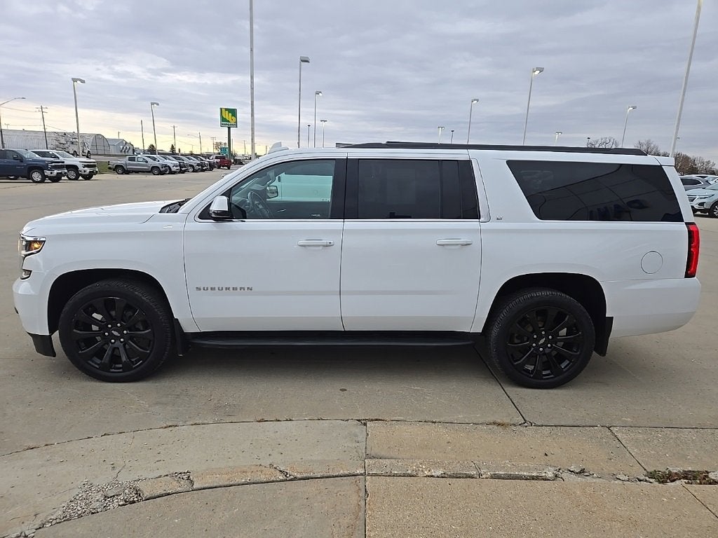 2019 Chevrolet Suburban LT