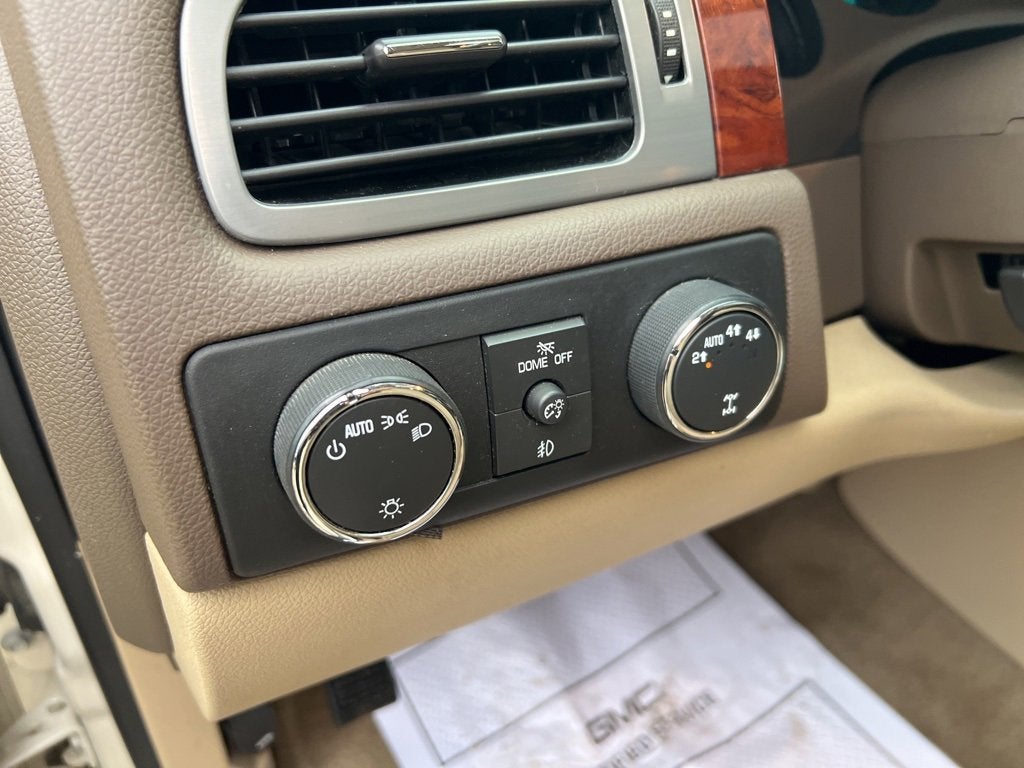 2013 Chevrolet Suburban LTZ