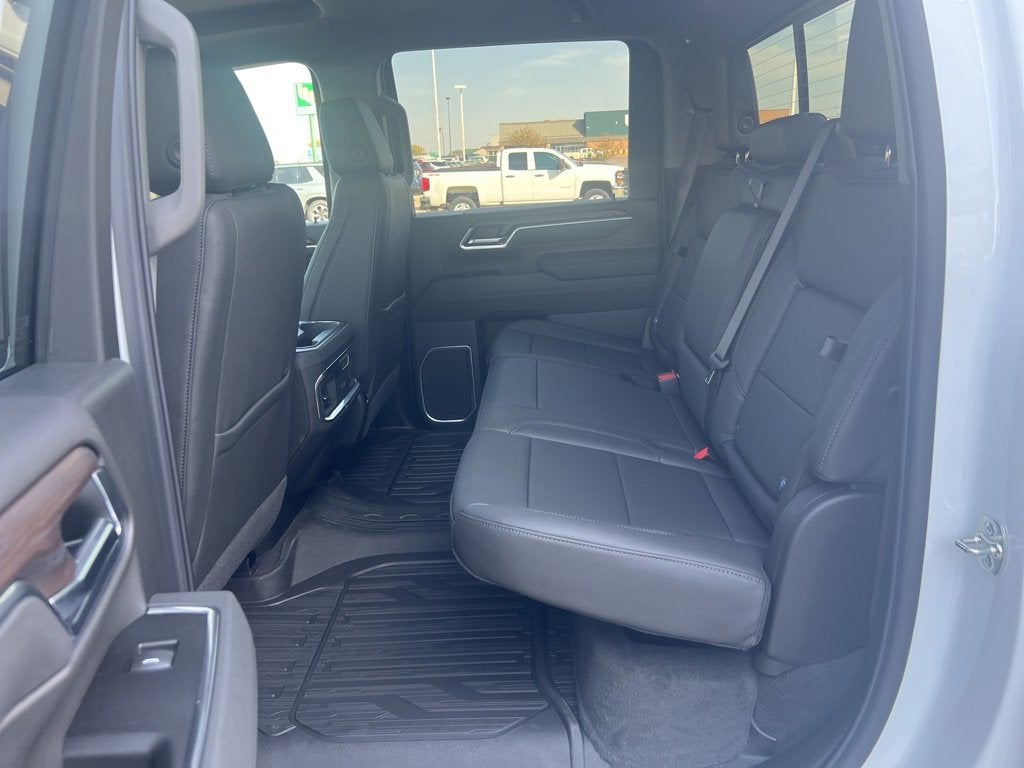 2026 GMC Sierra 3500 HD SLT