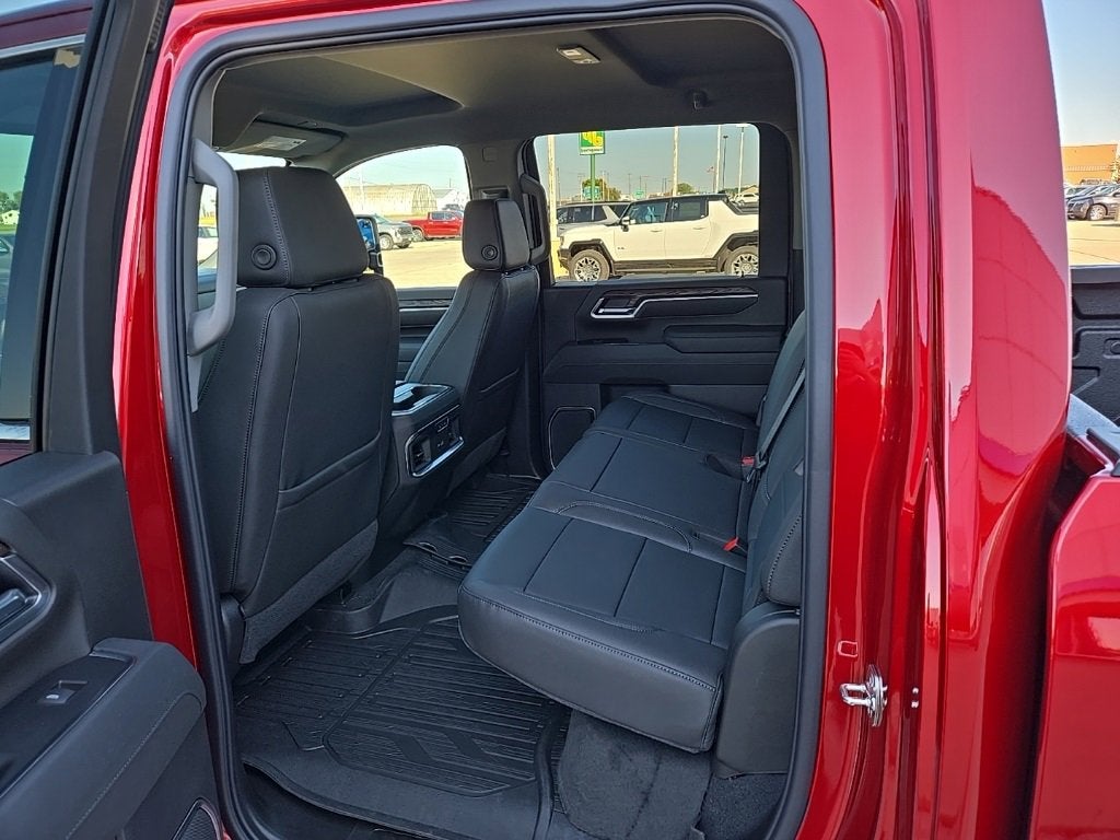 2026 GMC Sierra 3500 HD SLT