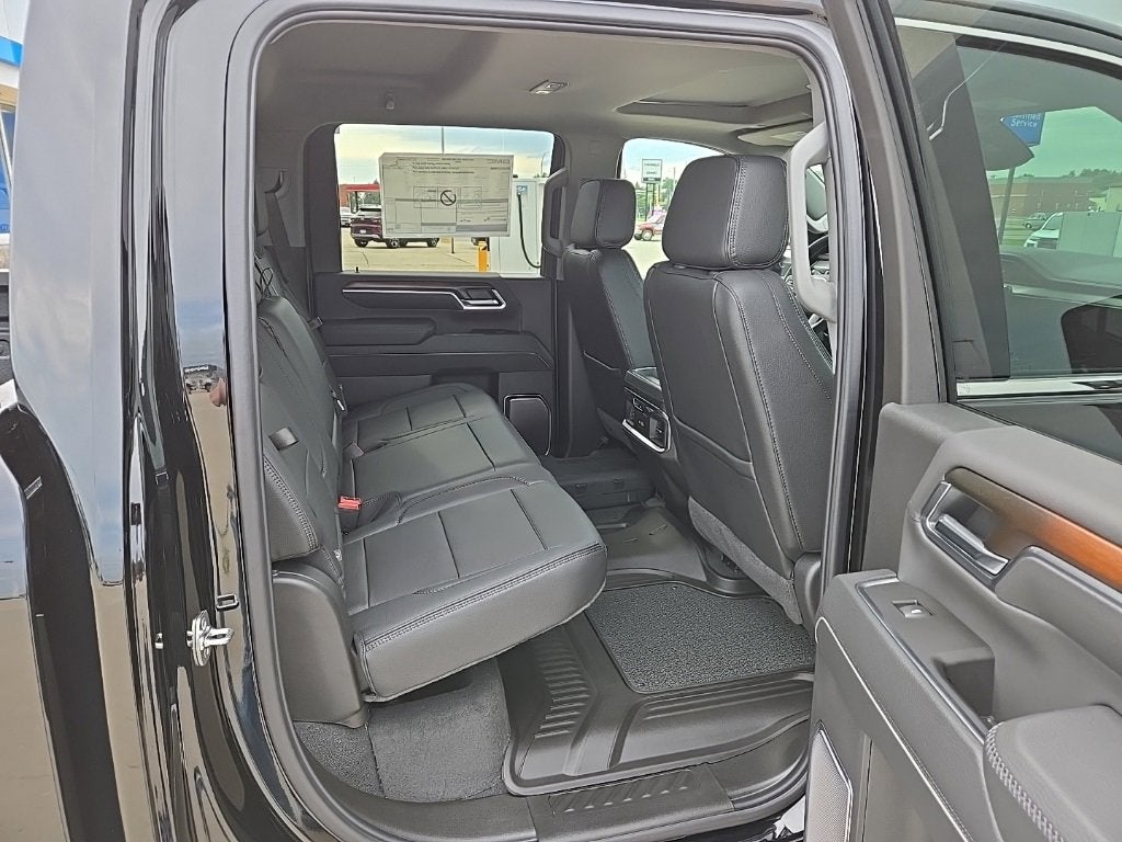 2025 GMC Sierra 3500 HD Denali