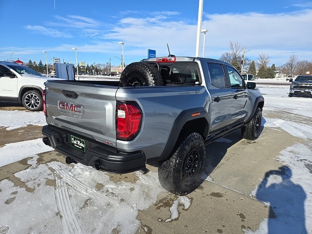 2025 GMC Canyon AT4