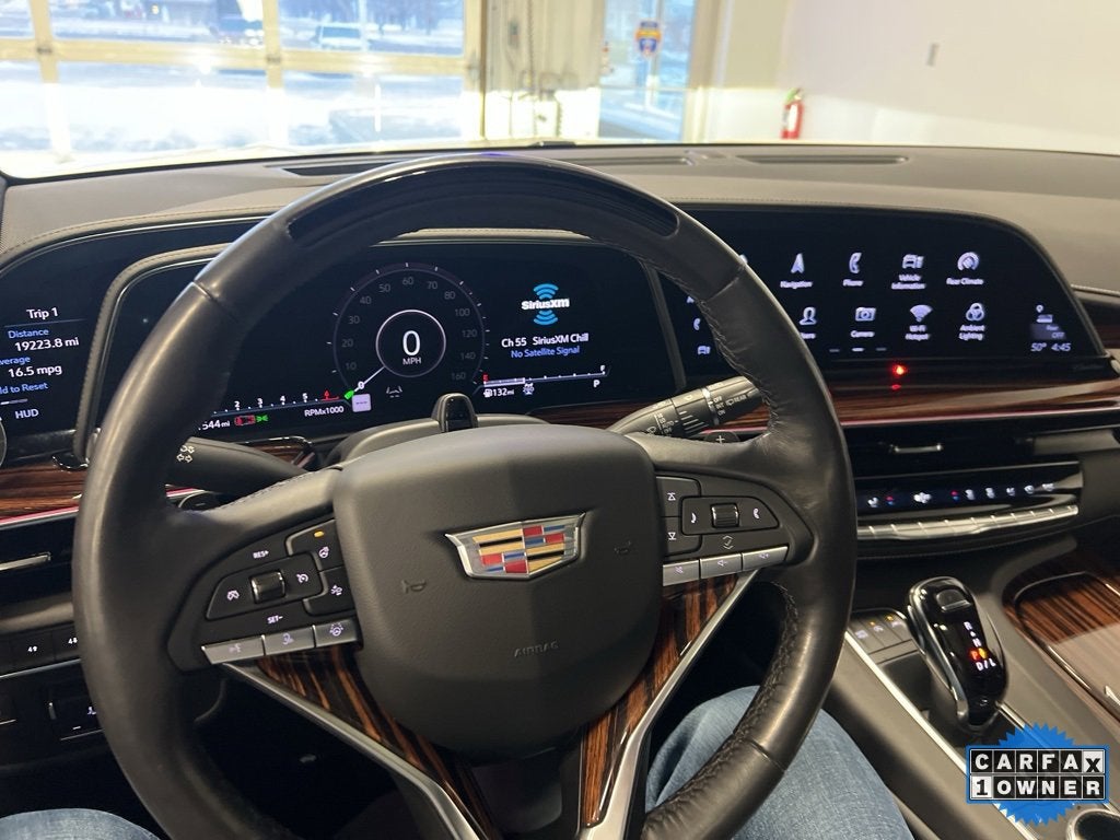 2022 Cadillac Escalade Premium Luxury
