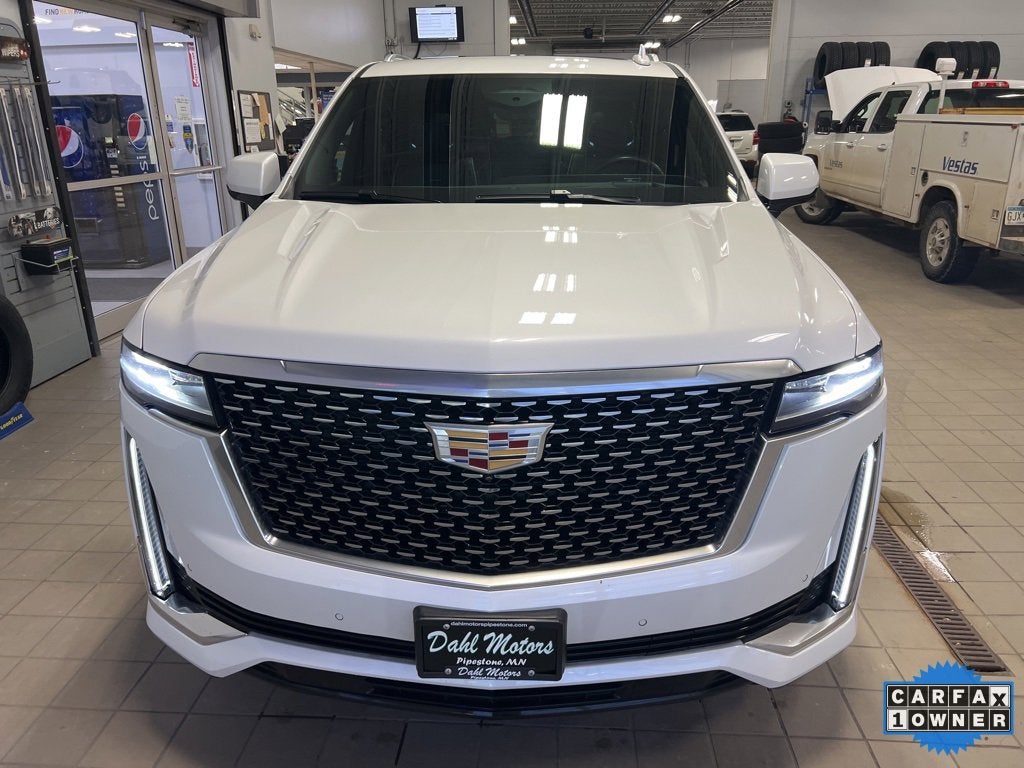 2022 Cadillac Escalade Premium Luxury