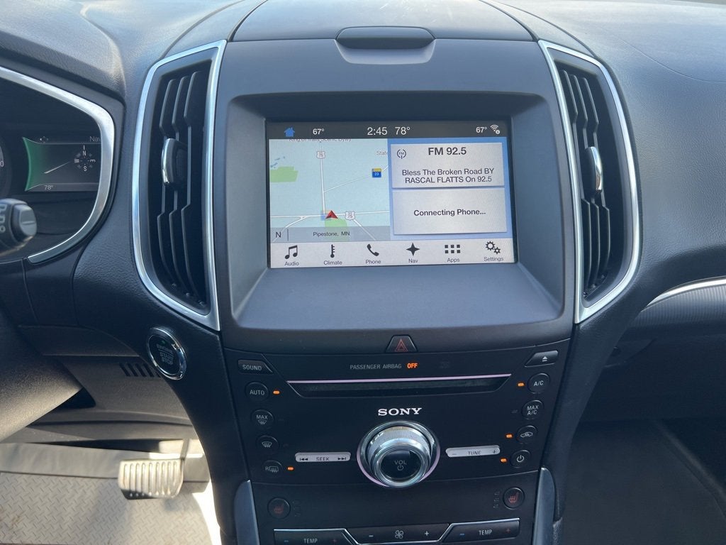 2017 Ford Edge Titanium