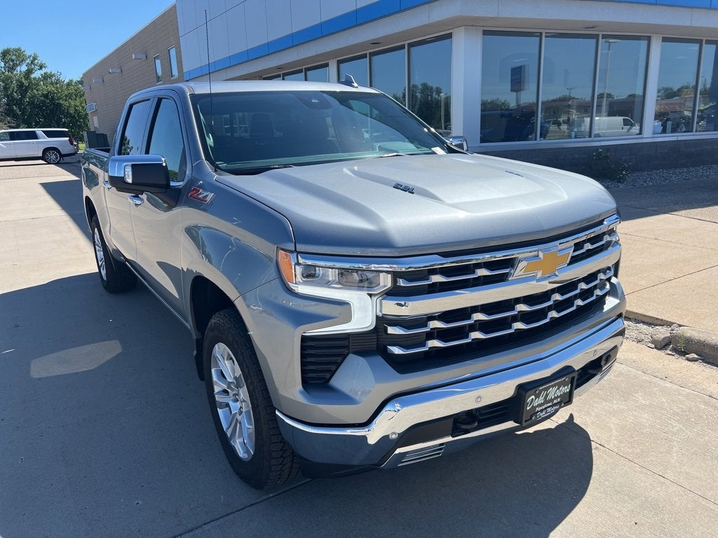 2025 Chevrolet Silverado 1500 LTZ