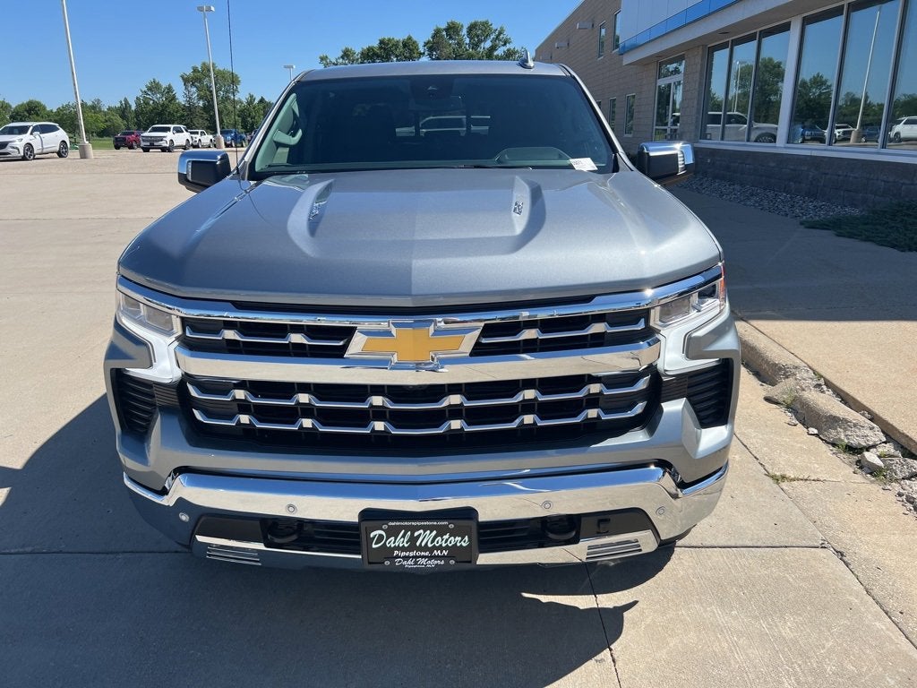 2025 Chevrolet Silverado 1500 LTZ