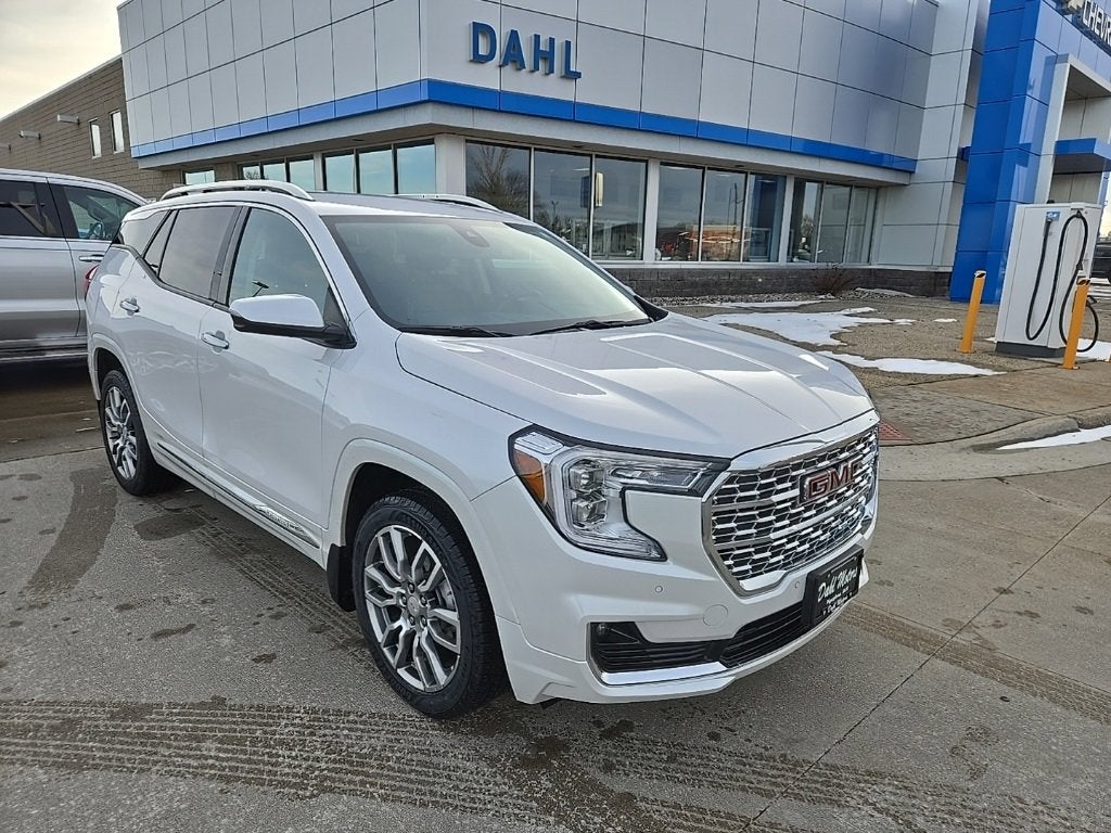 2023 GMC Terrain Denali