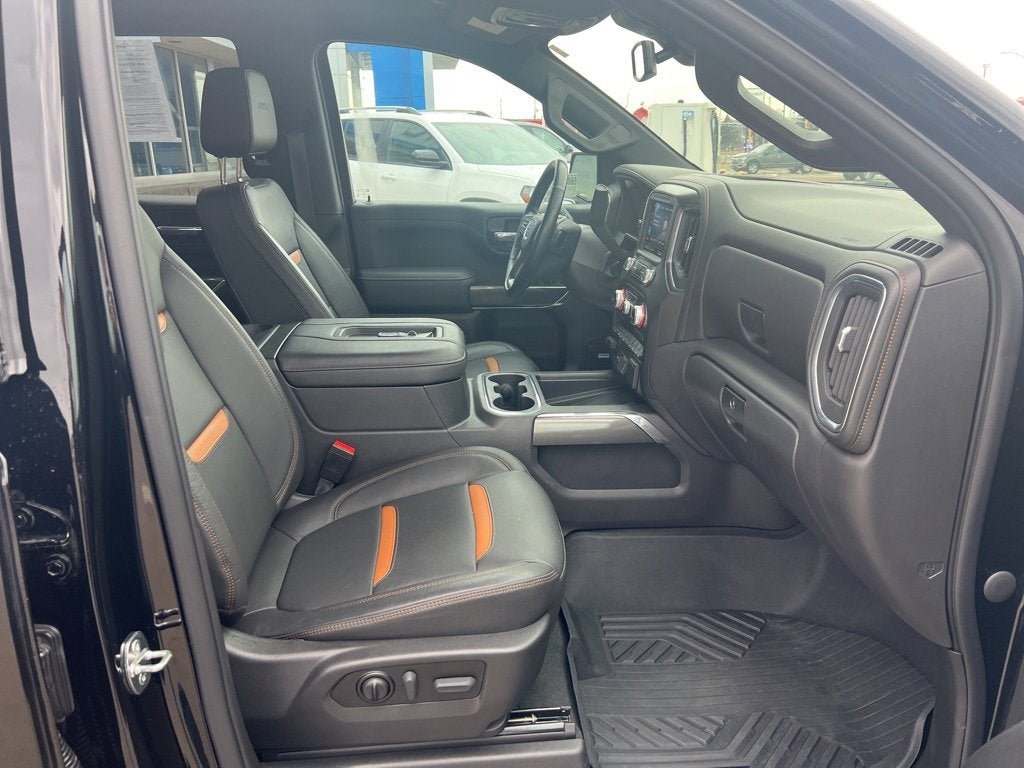 2022 GMC Sierra 1500 Limited AT4