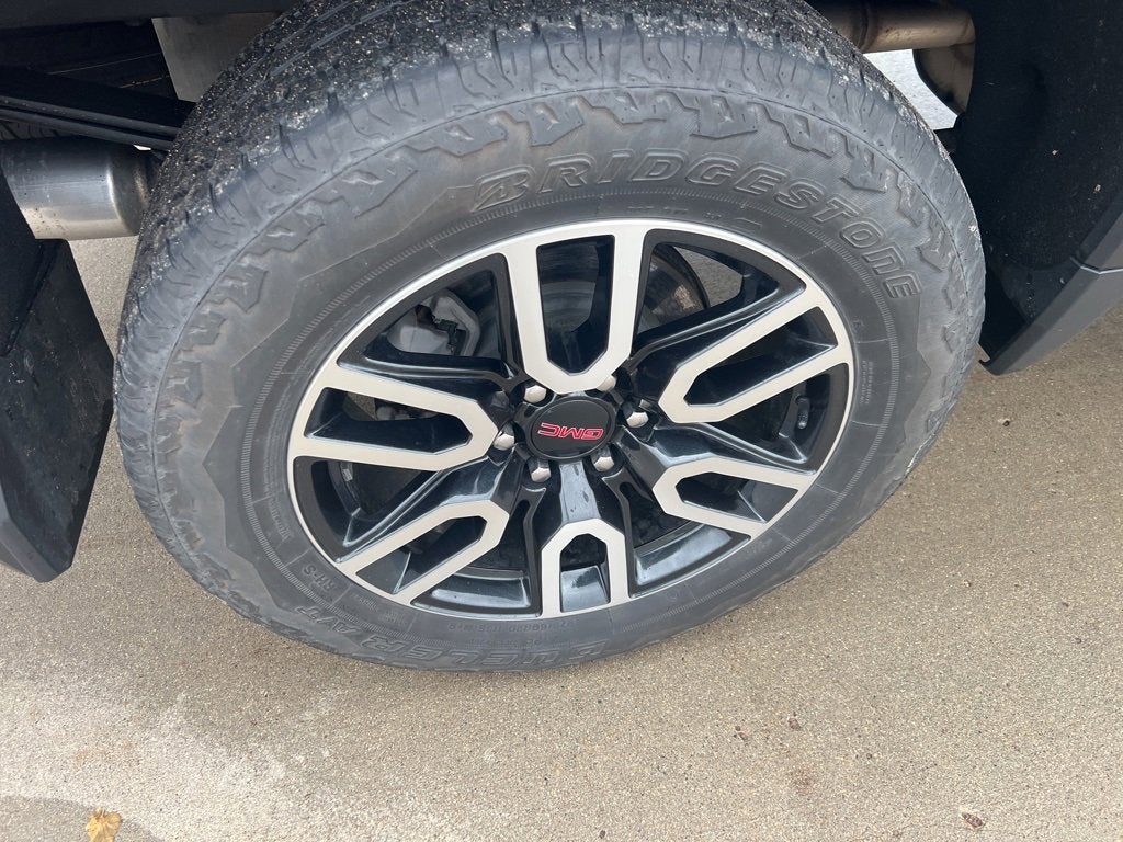 2022 GMC Sierra 1500 Limited AT4