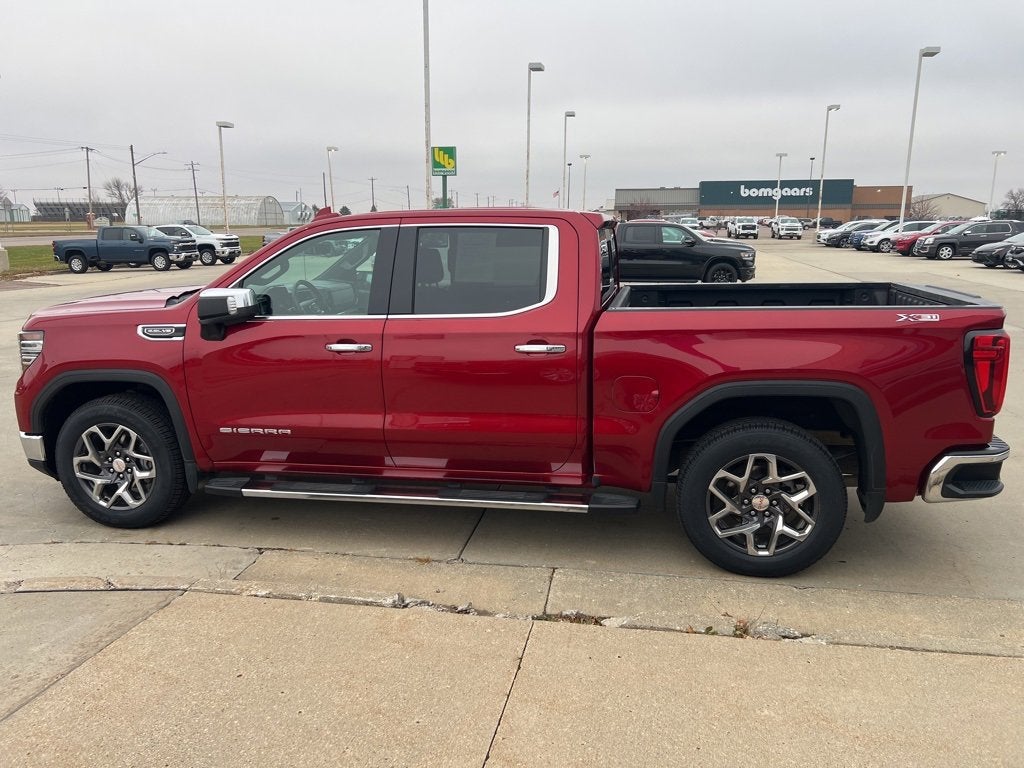 2024 GMC Sierra 1500 SLT