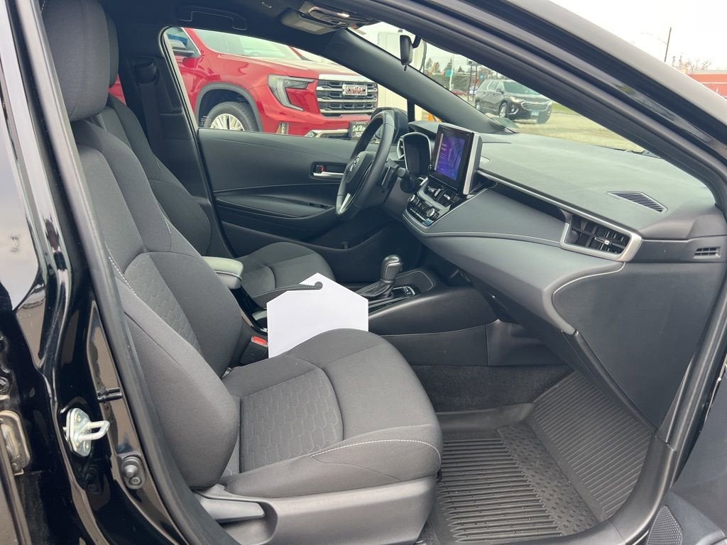 2024 Toyota Corolla Hatchback SE