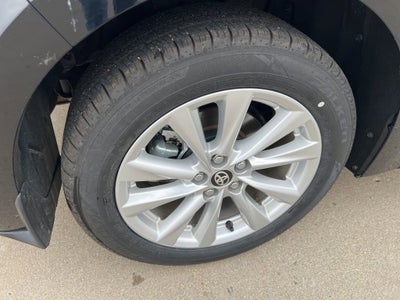 2024 Toyota Corolla Hatchback SE