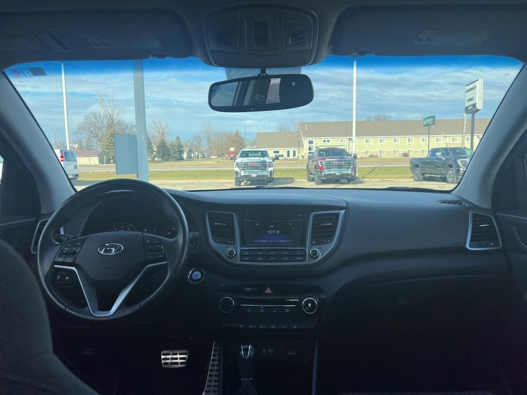 2017 Hyundai Tucson Night