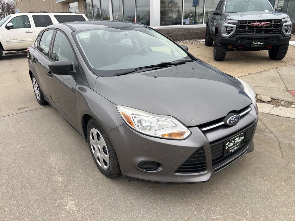 Used 2012 Ford Focus S with VIN 1FAHP3E21CL347694 for sale in Pipestone, Minnesota