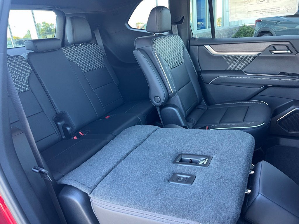 2027 GMC Acadia Denali