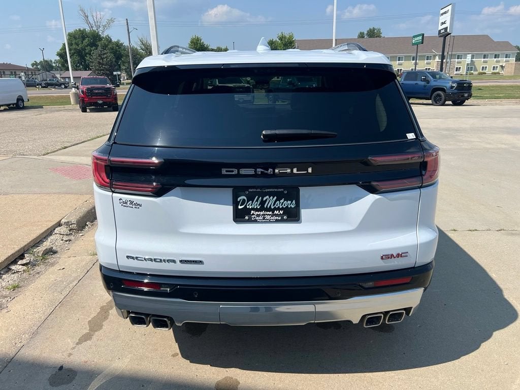 2026 GMC Acadia Denali