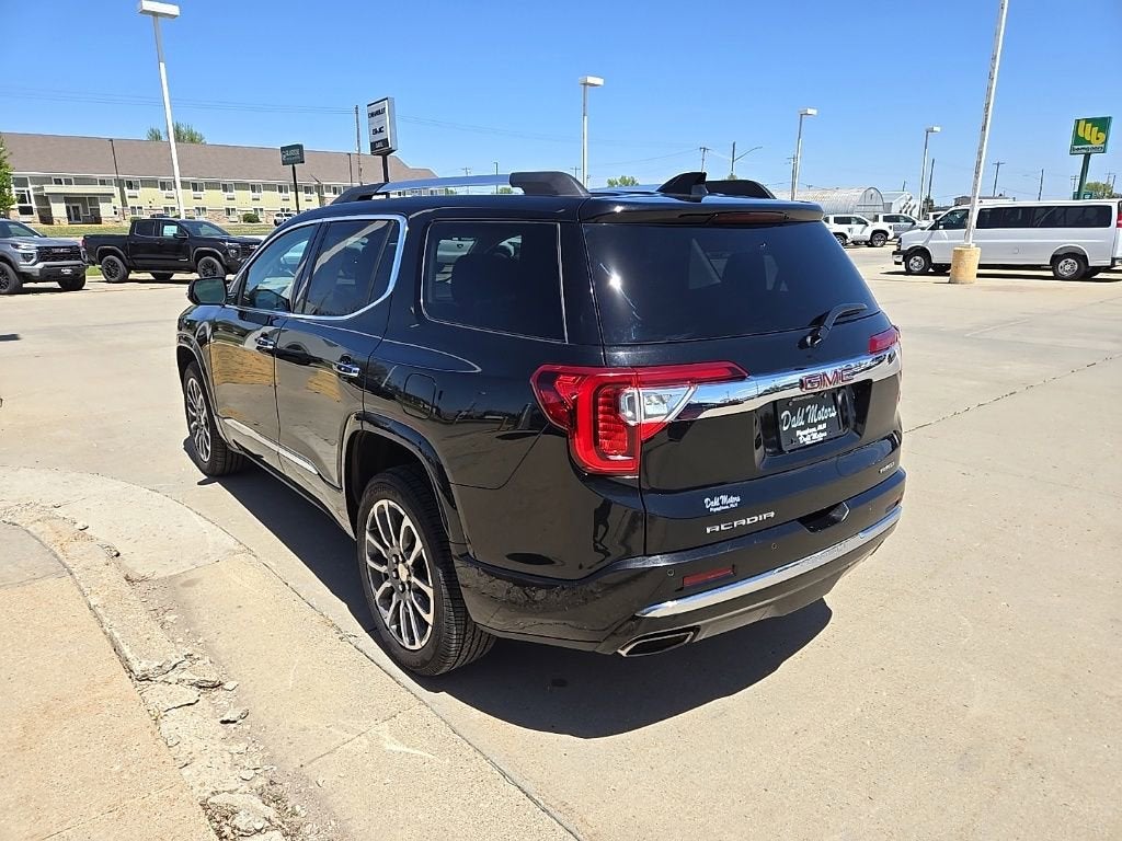 2021 GMC Acadia Denali