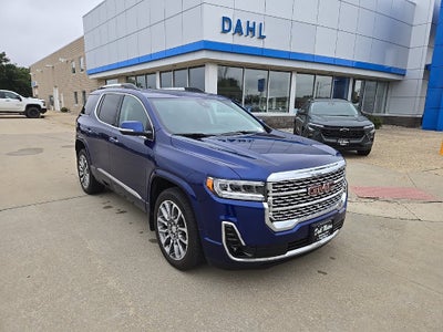 2023 GMC Acadia Denali