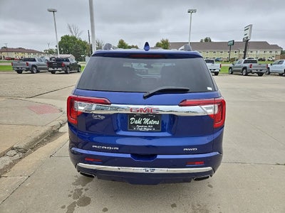 2023 GMC Acadia Denali