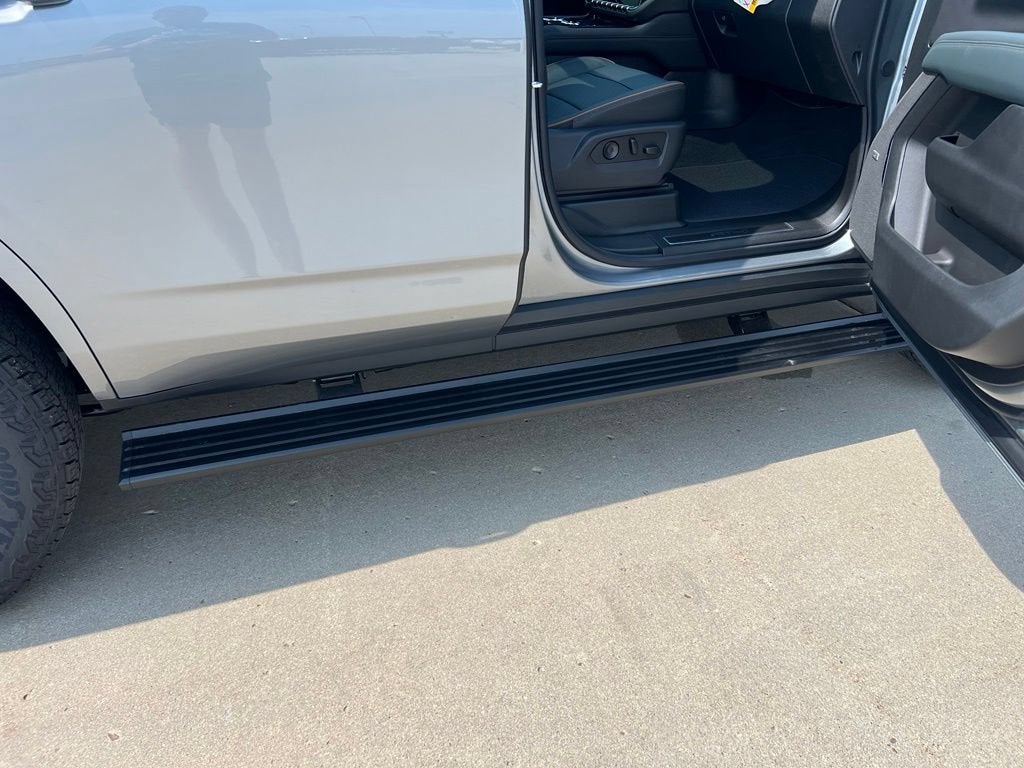 2026 GMC Yukon AT4 - Photo 12