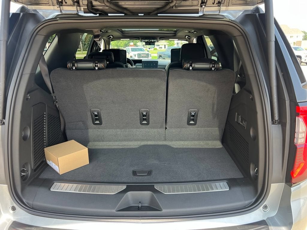 2026 GMC Yukon AT4 - Photo 13
