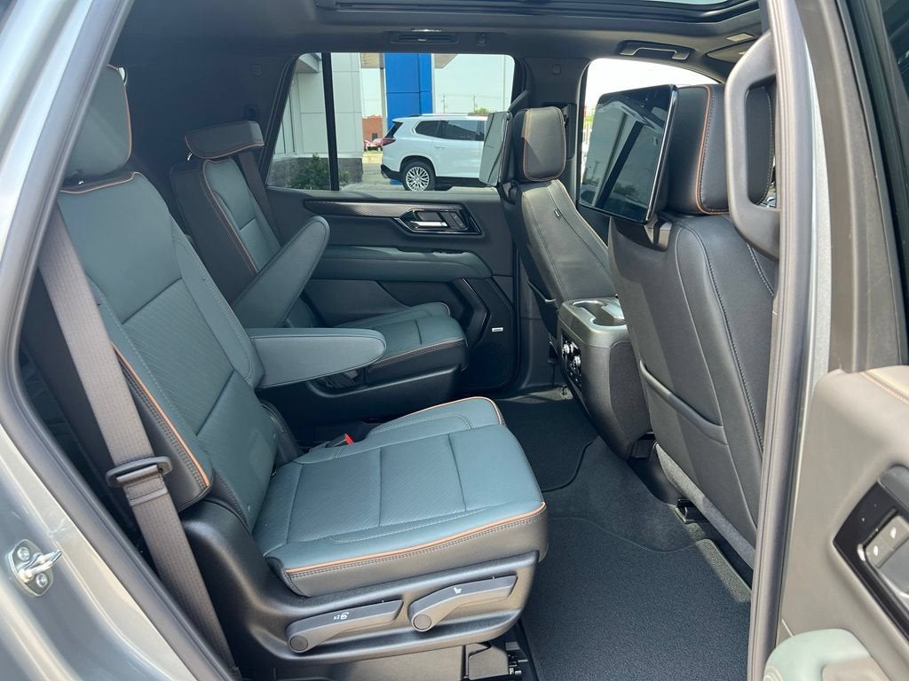 2026 GMC Yukon AT4 - Photo 17