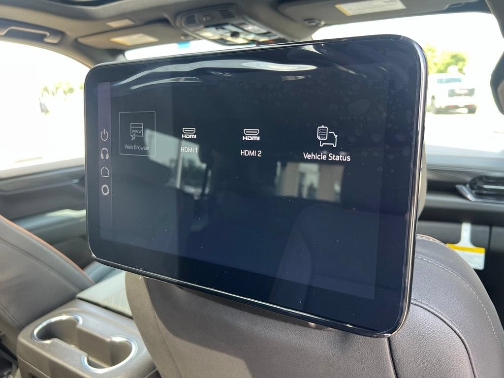 2026 GMC Yukon AT4 - Photo 18