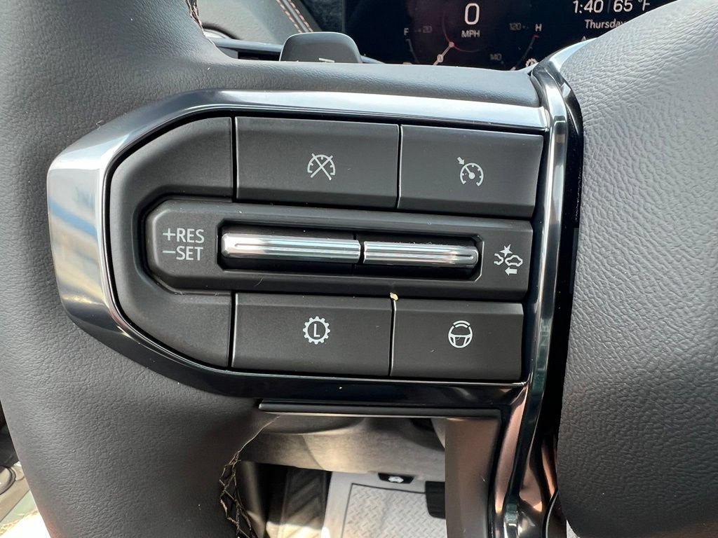 2026 GMC Yukon AT4 - Photo 30