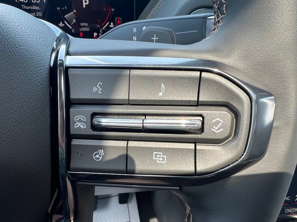 2026 GMC Yukon AT4 - Photo 31