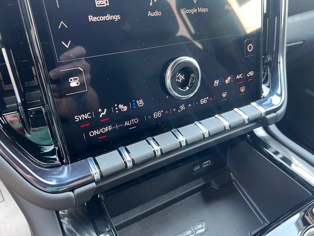 2026 GMC Yukon AT4 - Photo 38