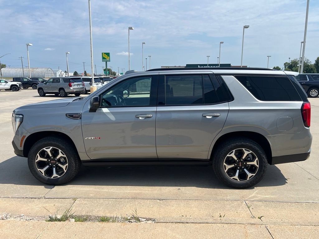 2026 GMC Yukon AT4 - Photo 6