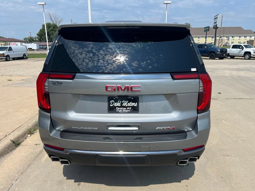 2026 GMC Yukon AT4 - Photo 8