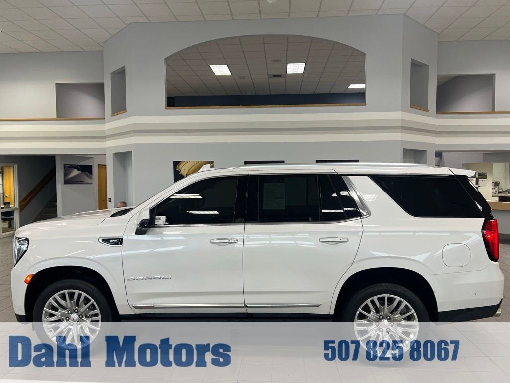 2023 GMC Yukon 4WD Denali's photo