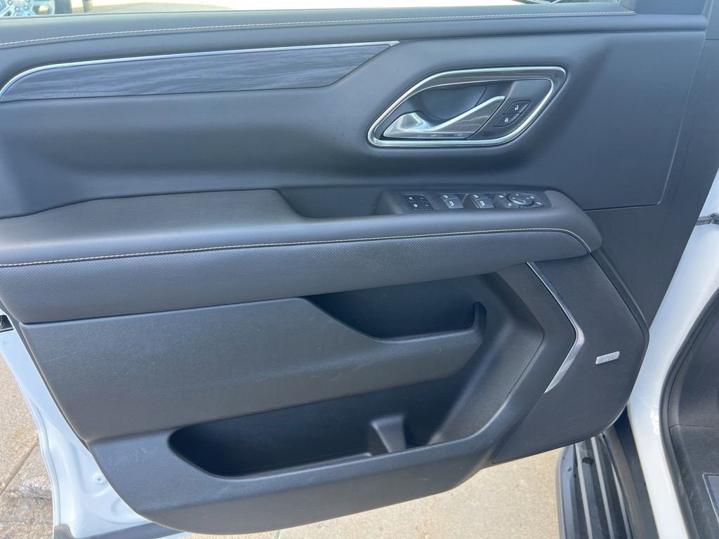 2024 GMC Yukon XL SLT