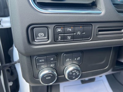 2024 GMC Yukon XL SLT