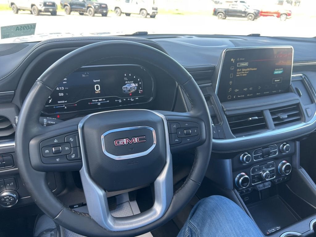 2024 GMC Yukon XL SLT