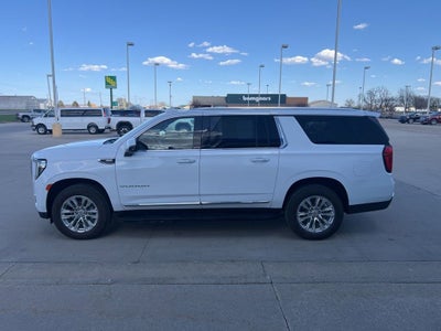 2024 GMC Yukon XL SLT