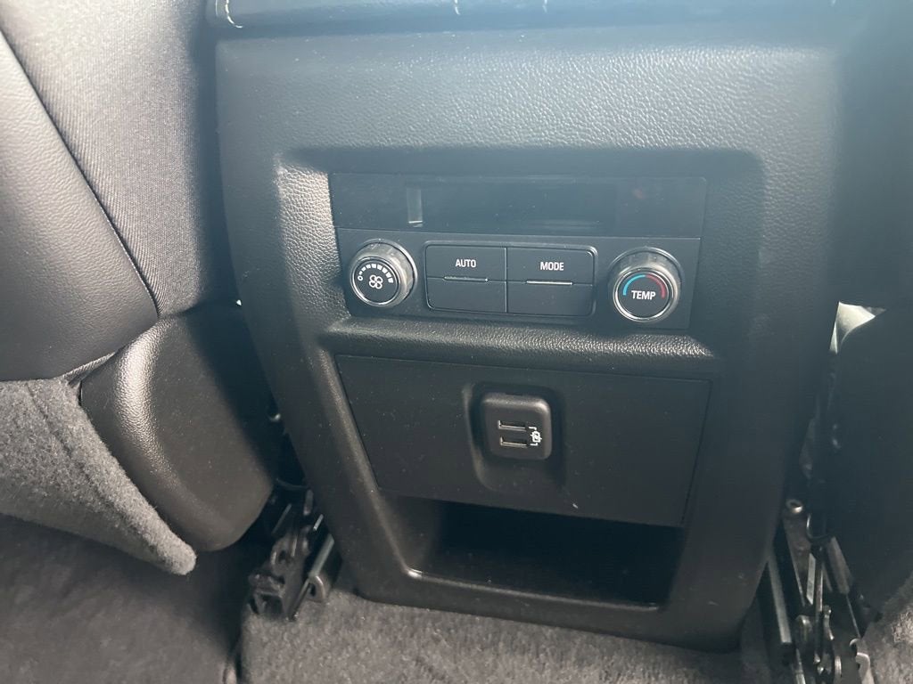 2024 Chevrolet Traverse Limited LT Leather