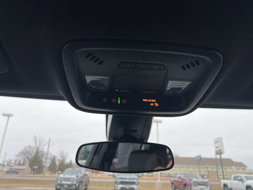 2024 Chevrolet Traverse Limited LT Leather